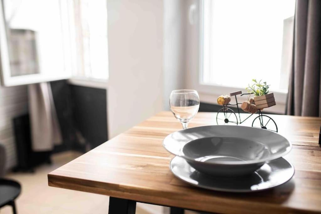 Appartement Tout Equipe Au Coeur Du Vieux Port Marseille Ngoại thất bức ảnh